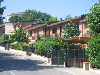 1994 - 1999<br>Edificio per civile abitazione in loc. Agrestino, <br> Colle di val d'Elsa (Siena)